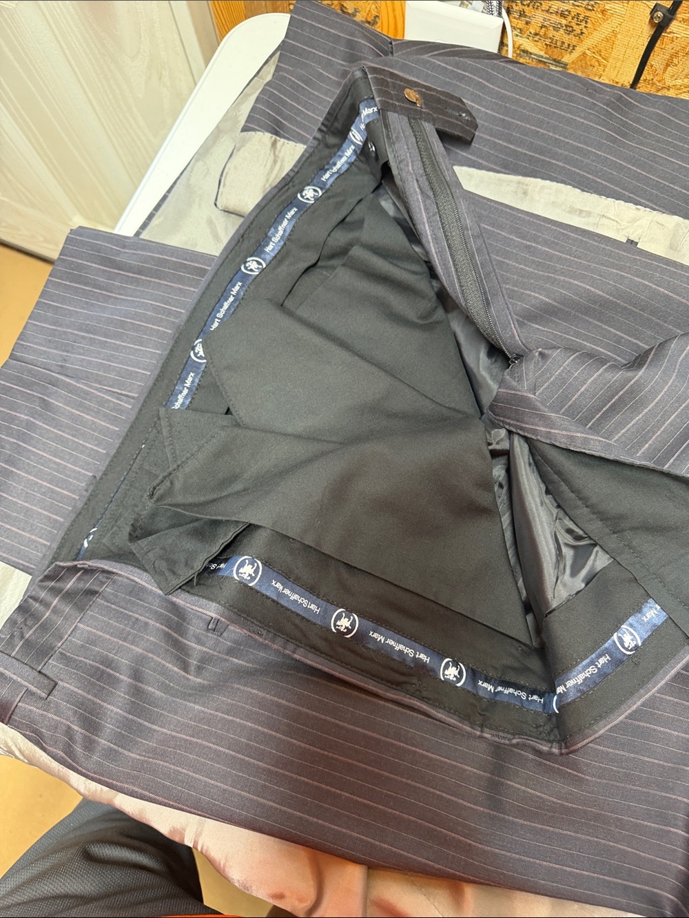 Hart Schaffner Marx Black& stripped Gray/purple suit(size 46x46x37) - Picture 11 of 14